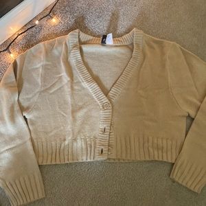 Divided cropped cardigan NEVER WORN